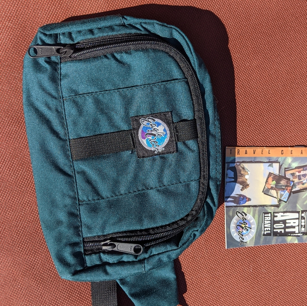 Eagle Creek Travel Green Fannie Pack